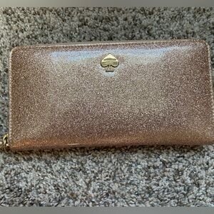 Kate Spade beautiful rose gold wallet